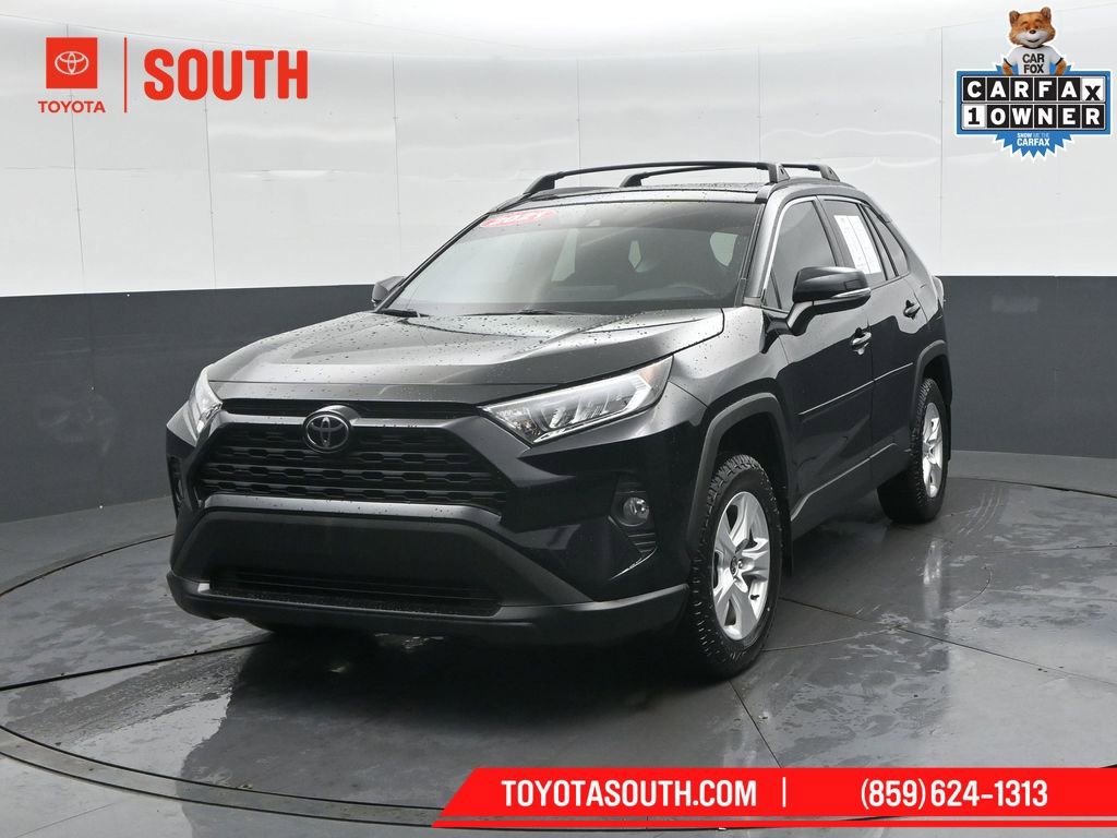Used 2021 Toyota RAV4 XLE w/ Convenience Package image 6