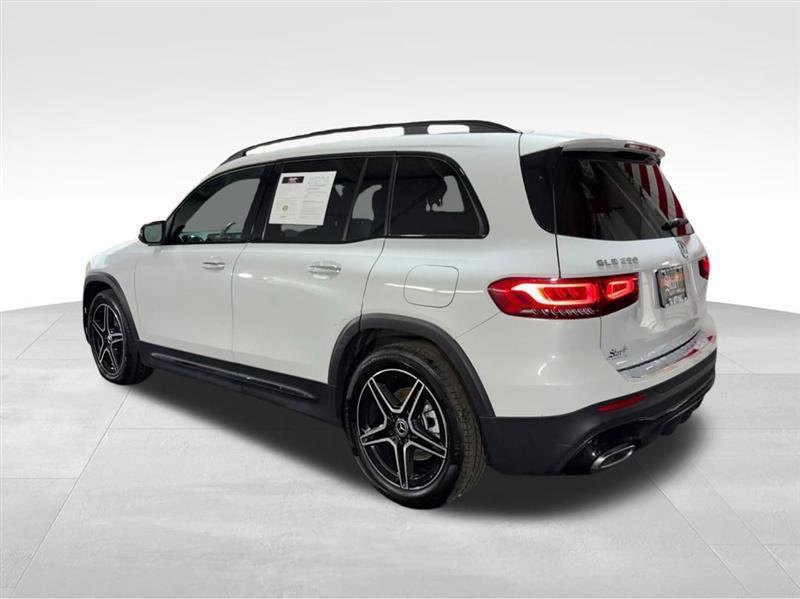Used 2020 Mercedes-Benz GLB 250 4MATIC image 7