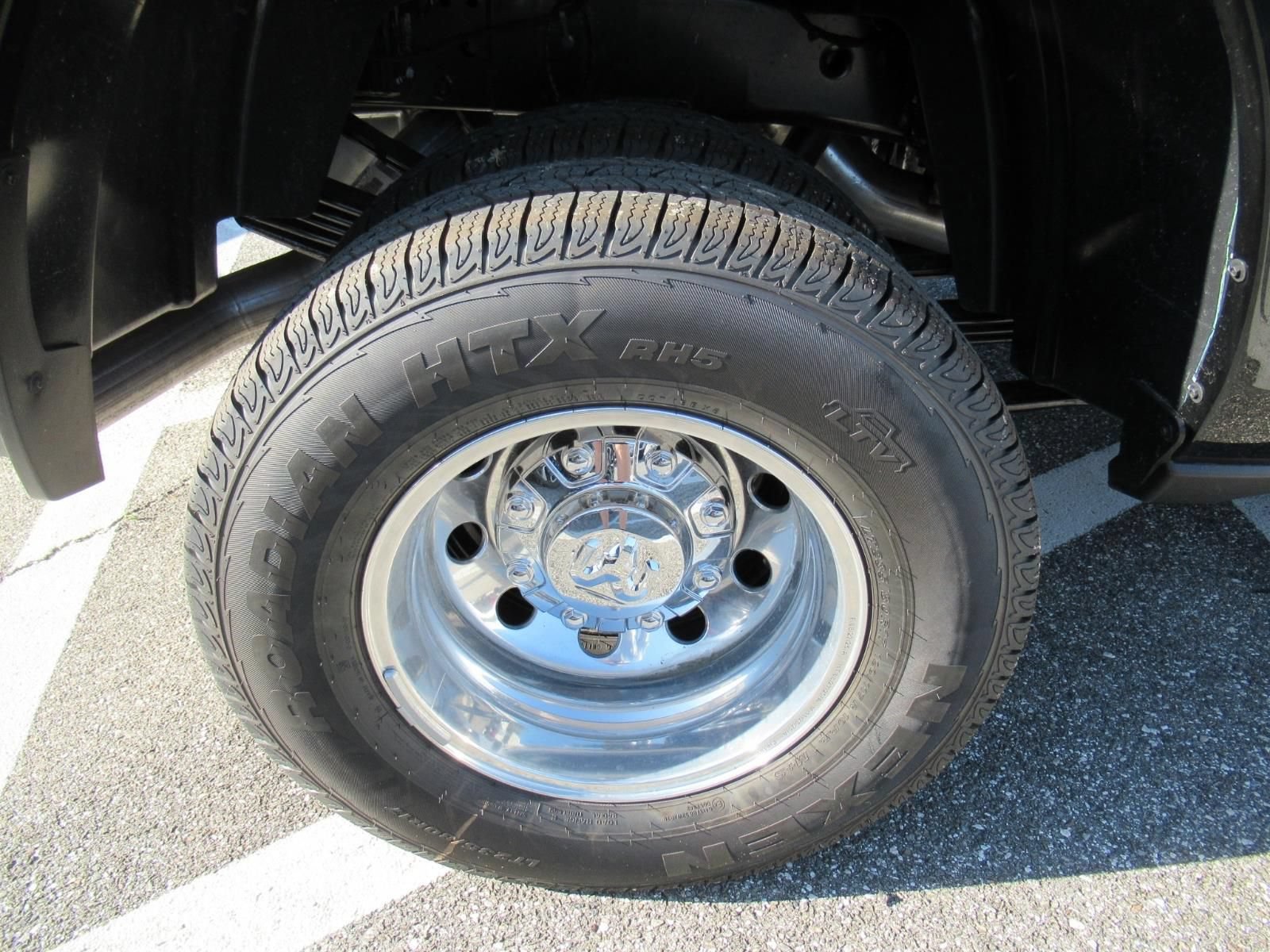 New 2026 RAM 3500 Big Horn AWD/4WD image 9