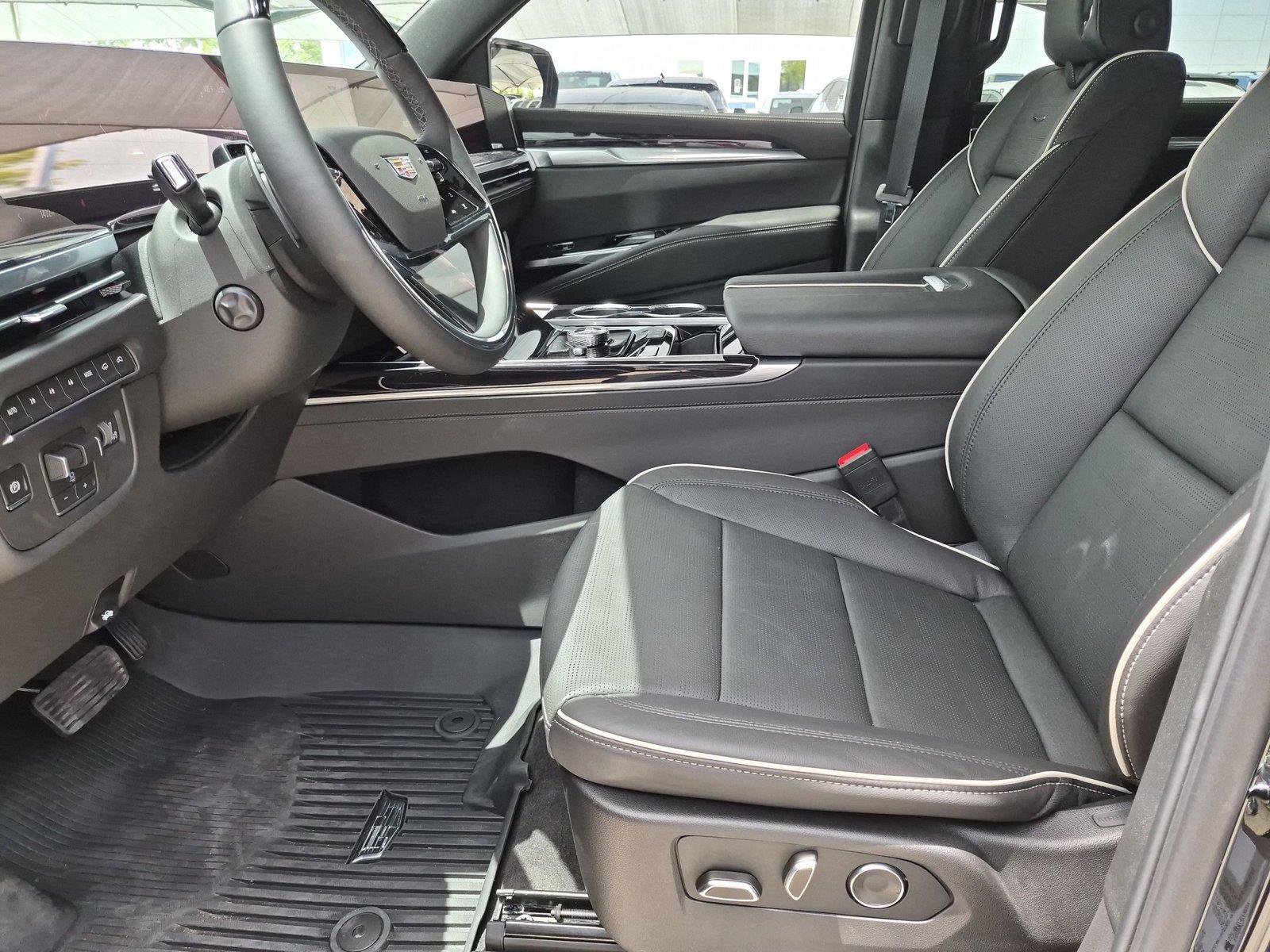 New 2026 Cadillac Escalade Sport w/ Touring Package AWD/4WD image 27