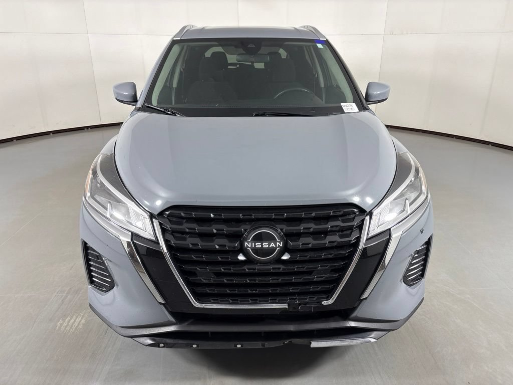 Used 2022 Nissan Kicks SV FWD image 3