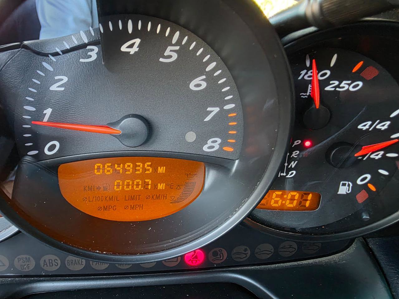 Used 2004 Porsche Boxster RWD image 14