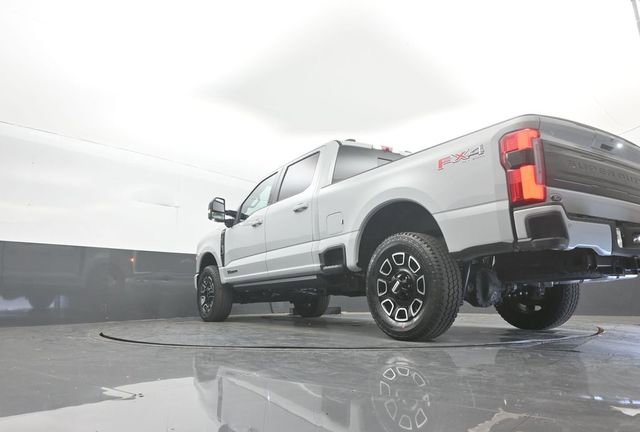 New 2026 Ford F350 Platinum w/ FX4 Off-Road Package image 31