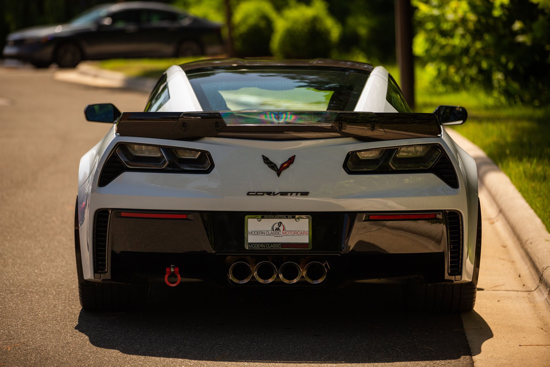 Used 2018 Chevrolet Corvette Z06 w/ Carbon 65 Edition RWD image 25