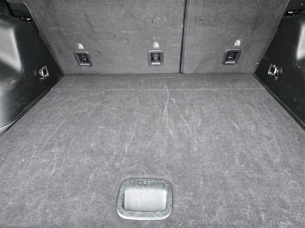 Used 2022 Jeep Cherokee Latitude image 20