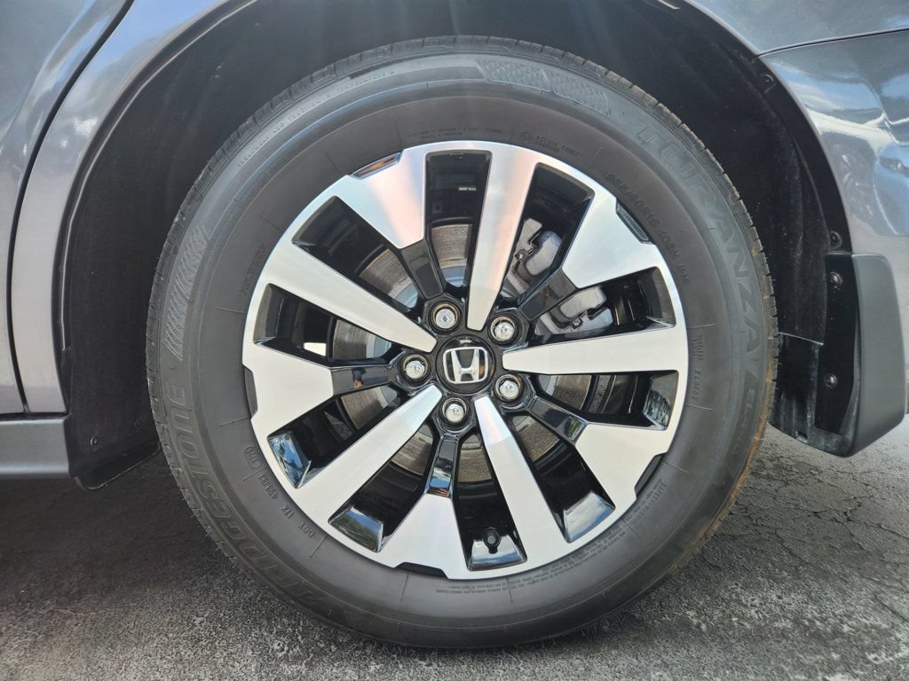 Used 2026 Honda Odyssey EX-L image 16