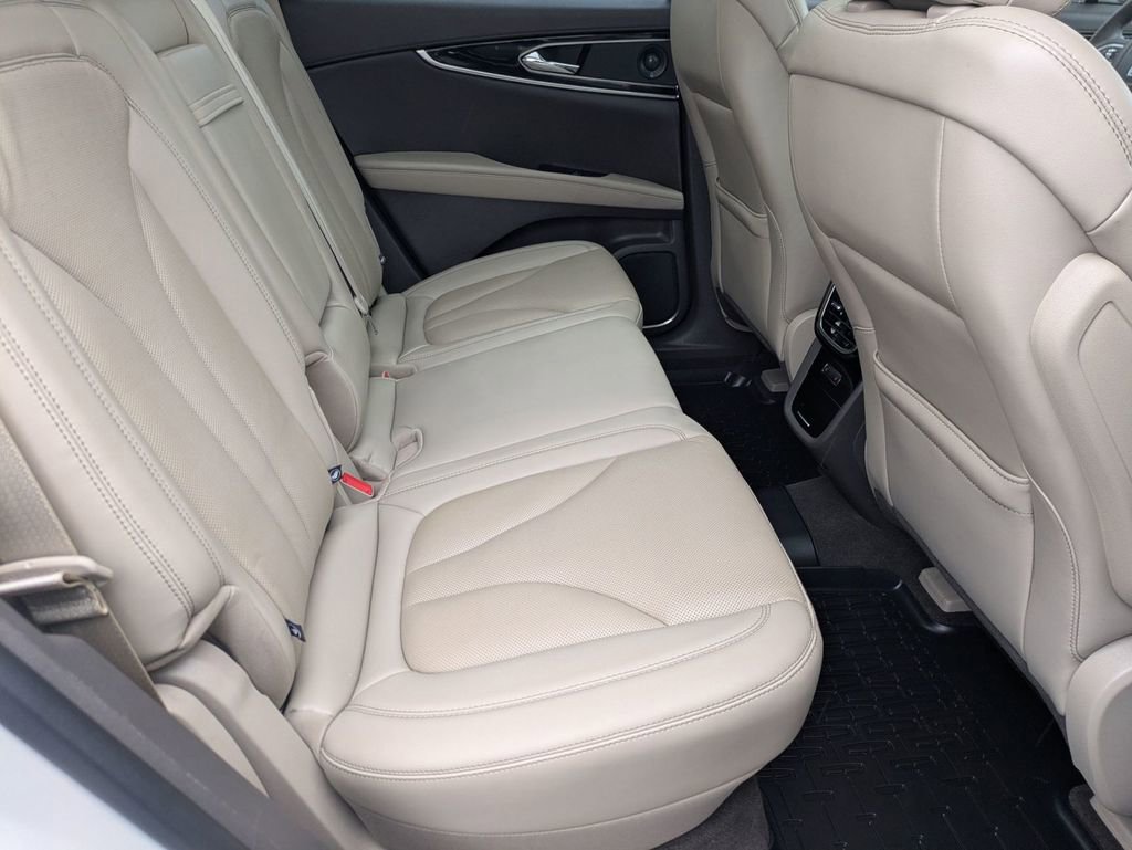 Used 2023 Lincoln Nautilus Reserve w/ Equipment Group 201A image 44