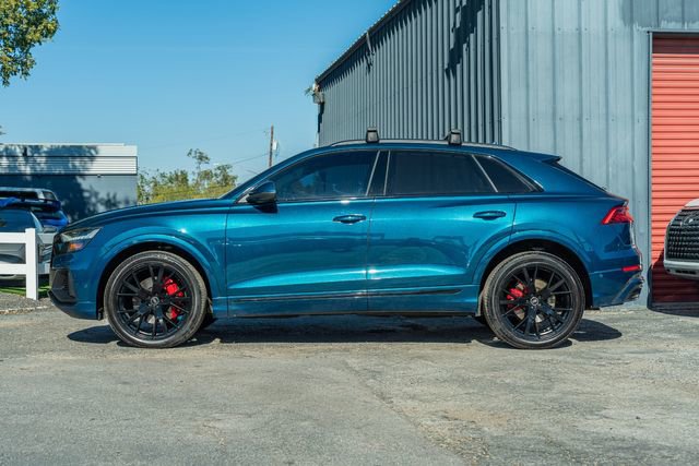 Used 2021 Audi Q8 Prestige w/ Prestige Package image 3