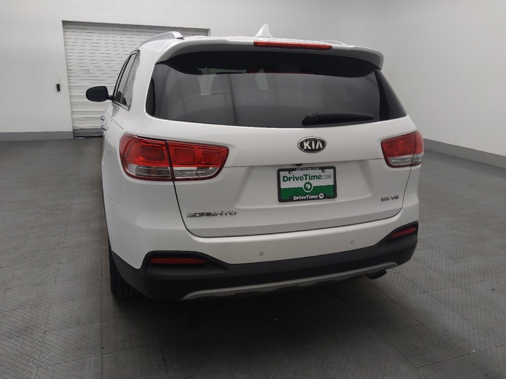 Used 2018 Kia Sorento EX image 6