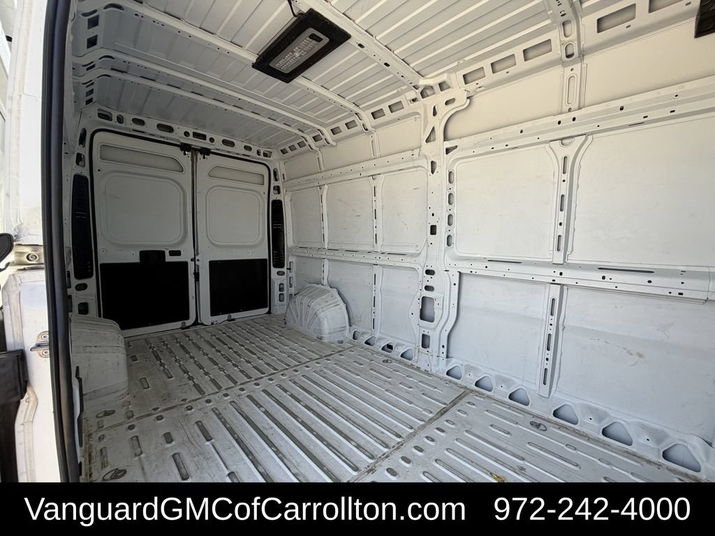 Used 2024 RAM ProMaster 2500 w/ Convenience Group FWD image 28