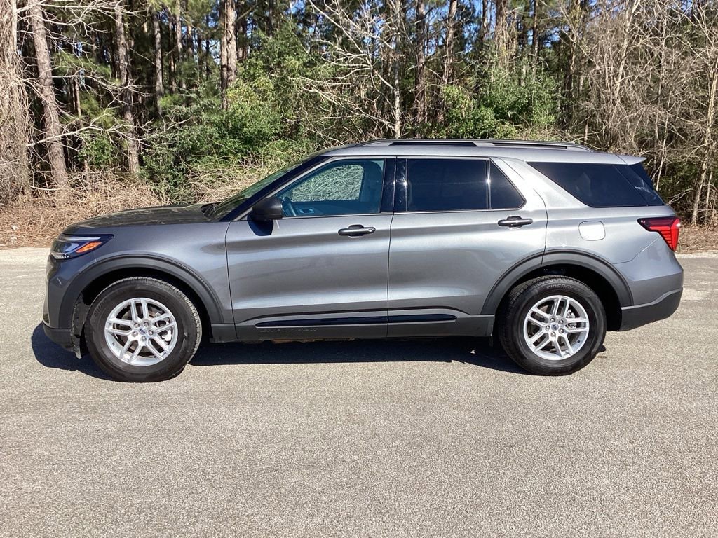 New 2026 Ford Explorer Active w/ Active Comfort Package image 6
