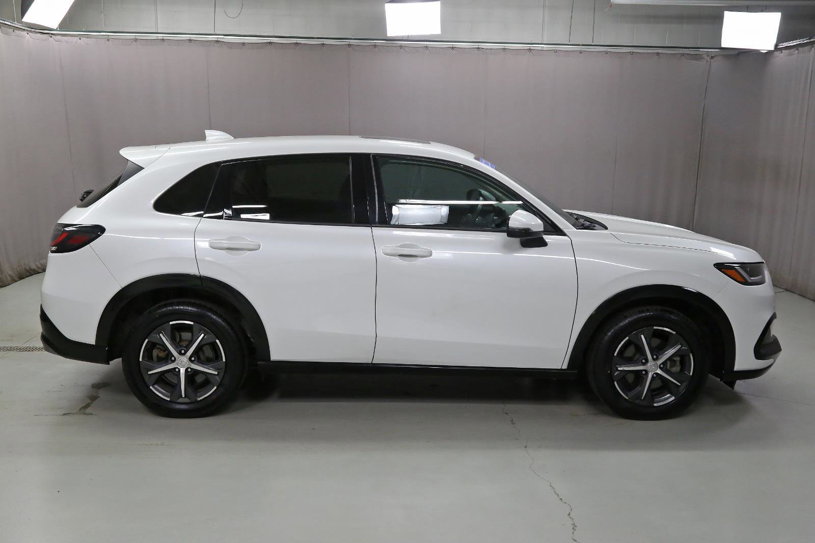 Used 2023 Honda HR-V EX-L image 15