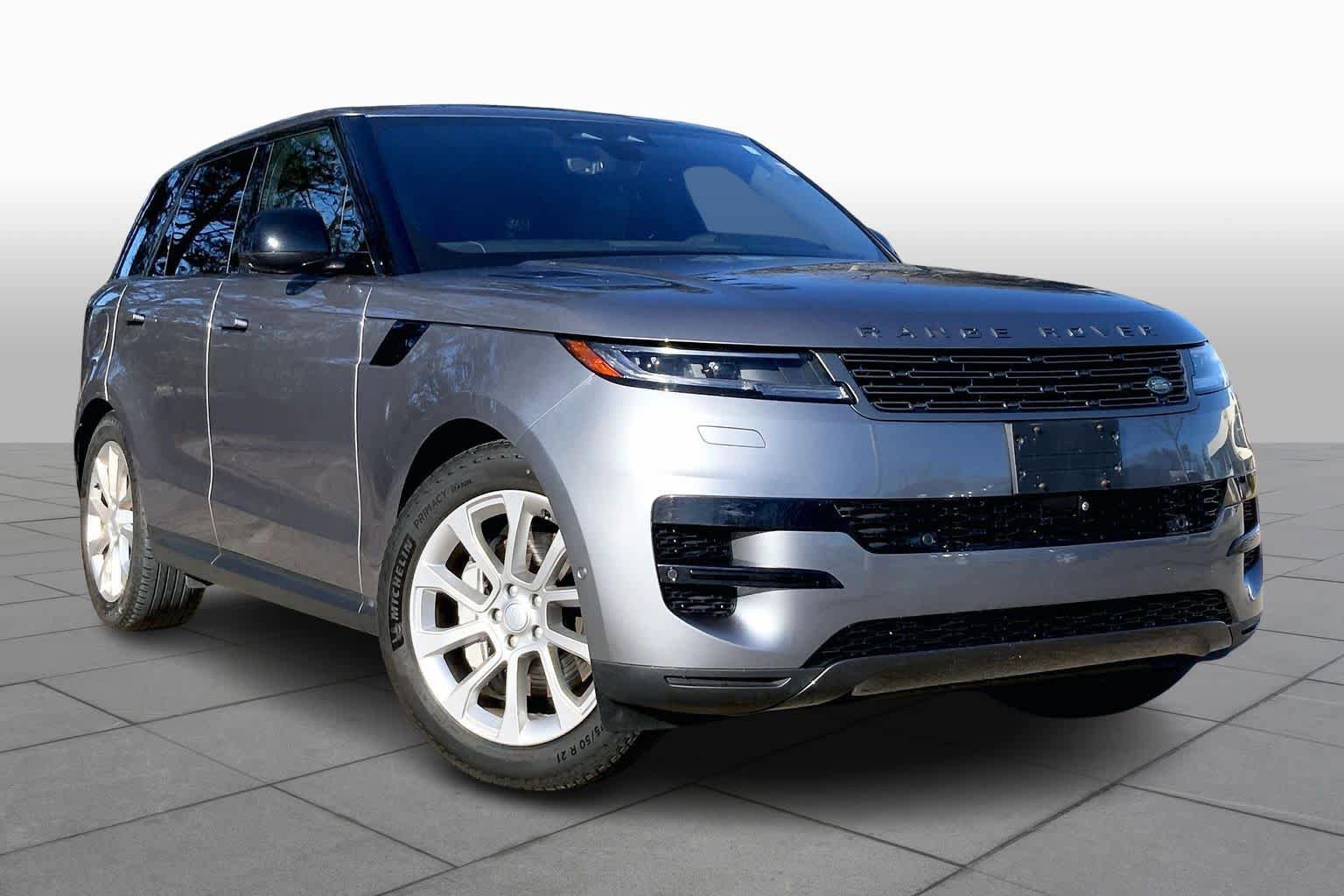 Used 2023 Land Rover Range Rover Sport SE AWD/4WD image 3