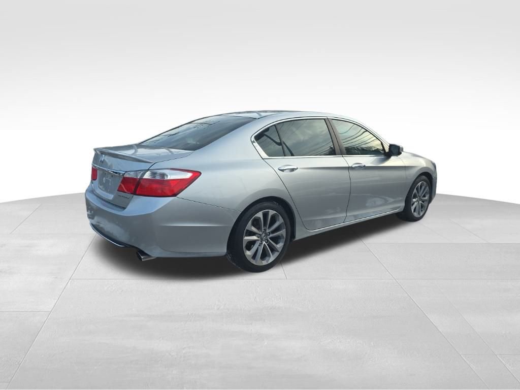 Used 2013 Honda Accord Sport image 5
