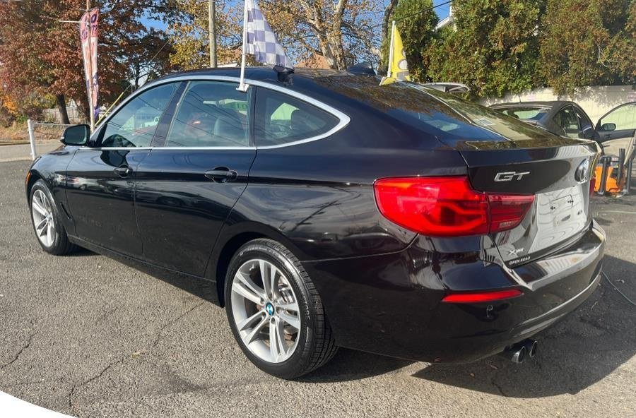 Used 2017 BMW 330i Gran Turismo xDrive AWD/4WD image 8