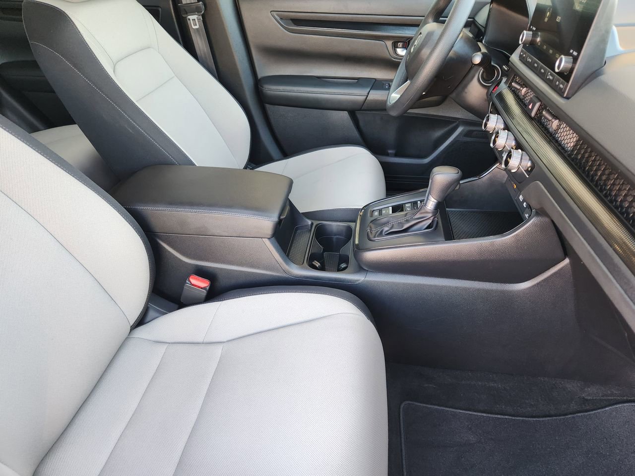 Used 2024 Honda CR-V EX image 13