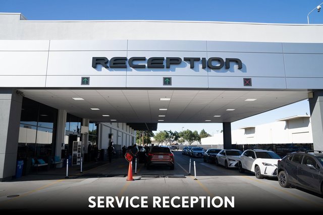 Certified 2024 Lexus RX 350h image 39