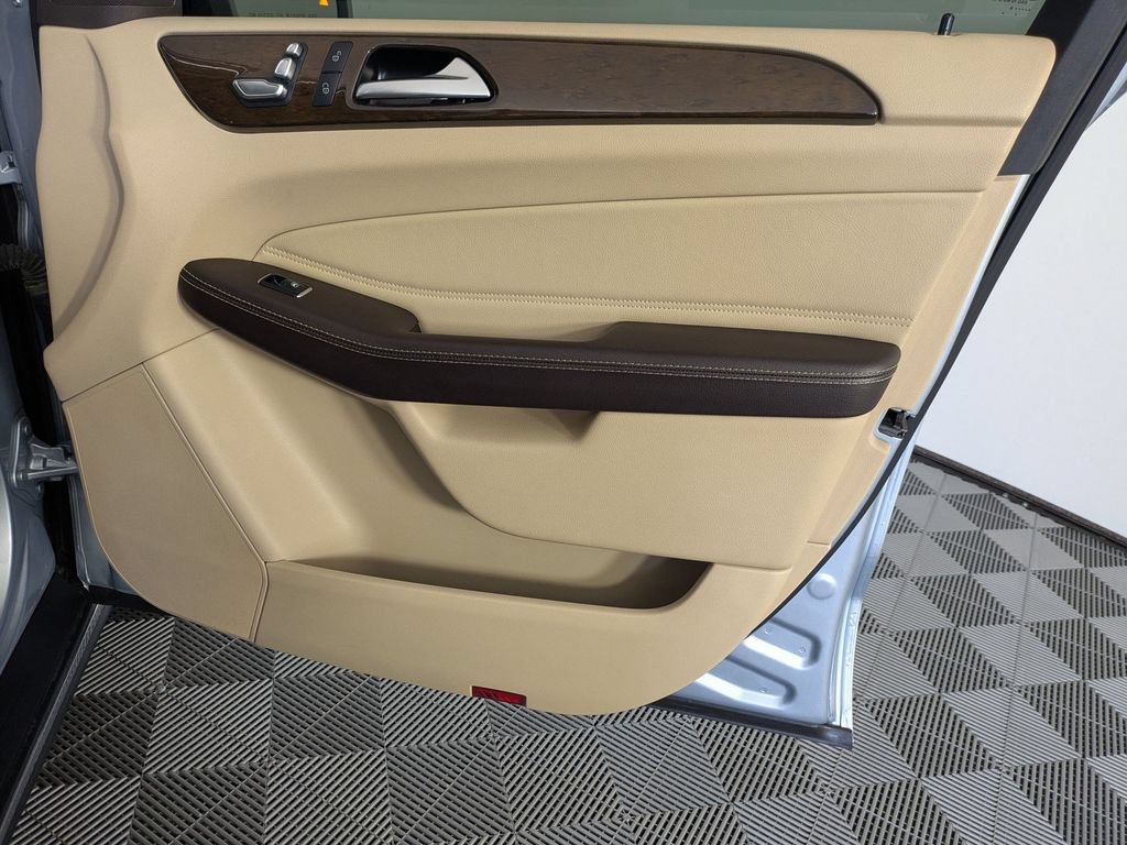 Used 2016 Mercedes-Benz GLE 350 image 46