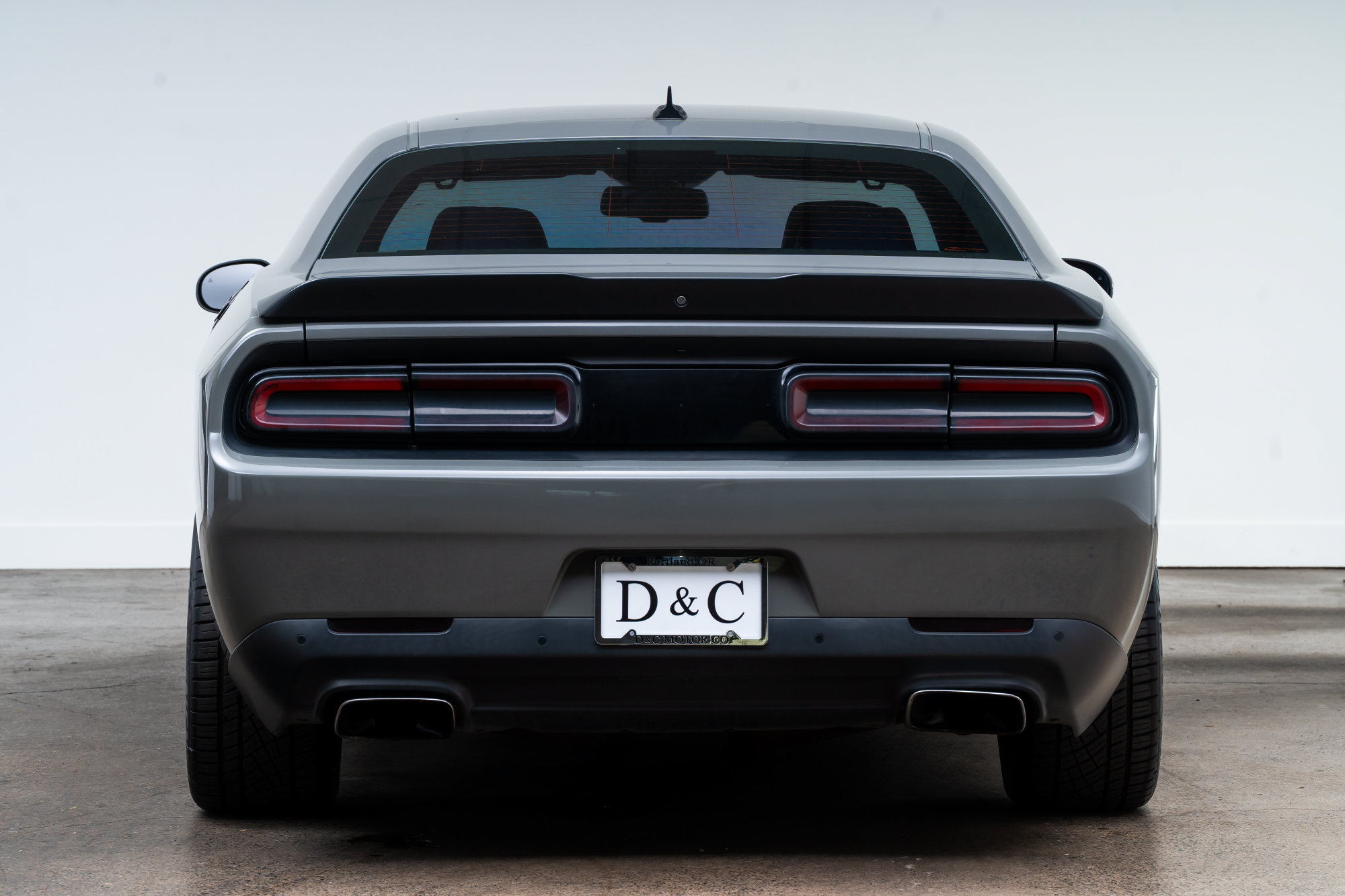 Used 2018 Dodge Challenger R/T Scat Pack RWD image 6