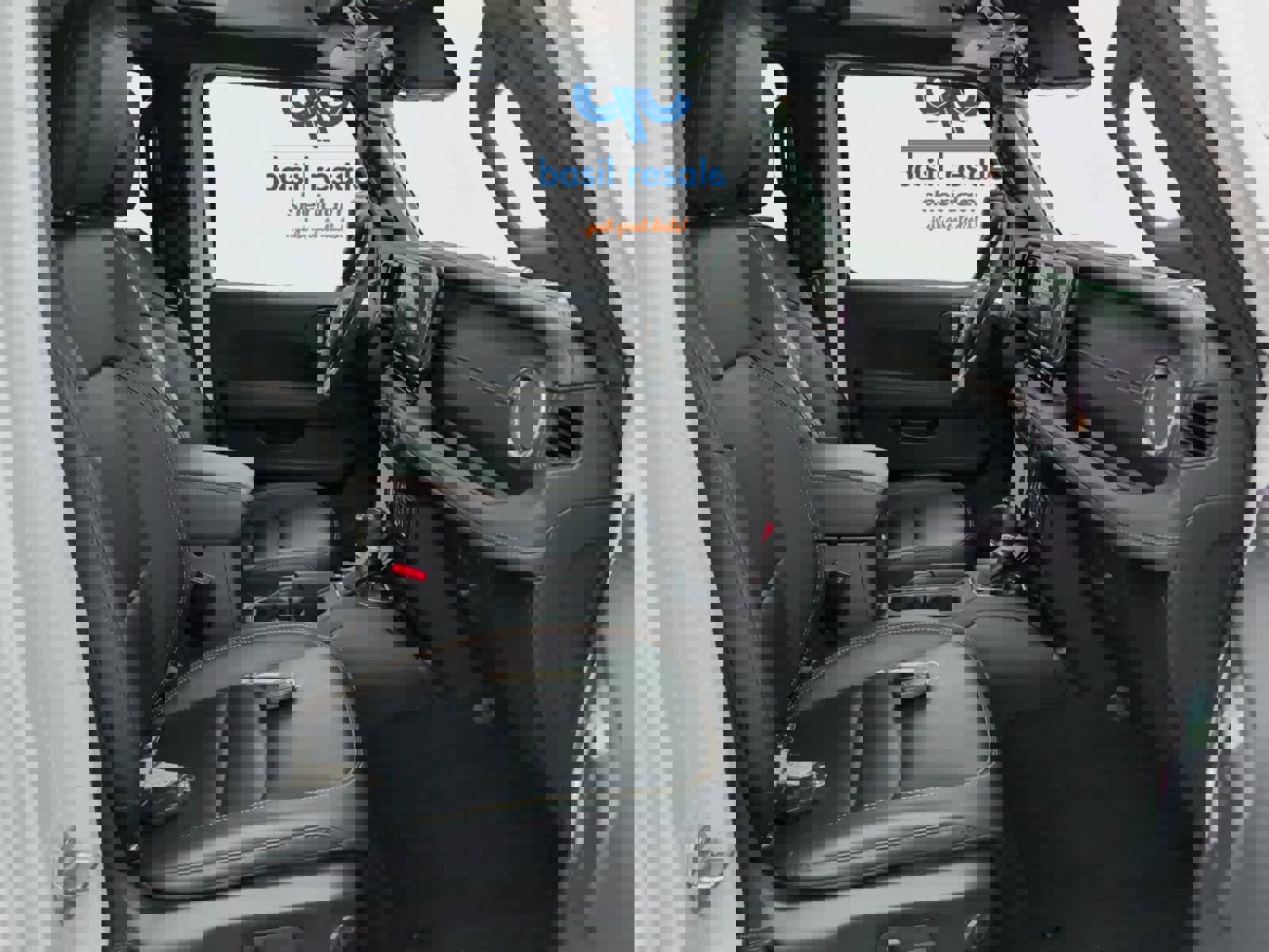 Used 2024 Jeep Wrangler Sahara w/ Technology Group image 20