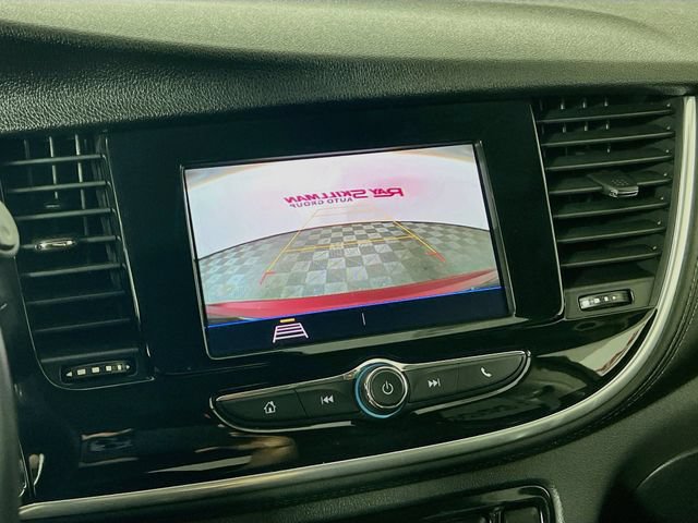 Used 2021 Buick Encore Preferred AWD/4WD image 18