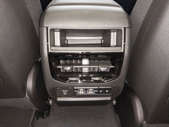 New 2025 Jeep Grand Cherokee Limited image 11