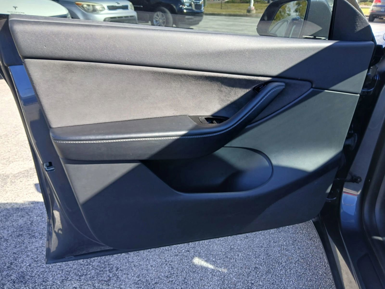 Used 2021 Tesla Model Y 2WD image 11