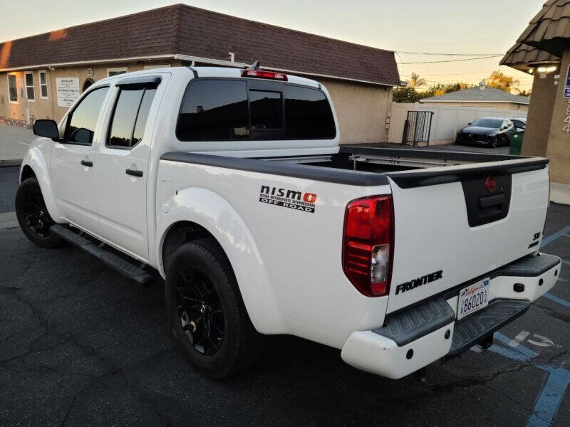 Used 2019 Nissan Frontier SV w/ Value Truck Package image 15