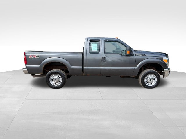 Used 2015 Ford F250 XL w/ Power Equipment Group AWD/4WD image 2