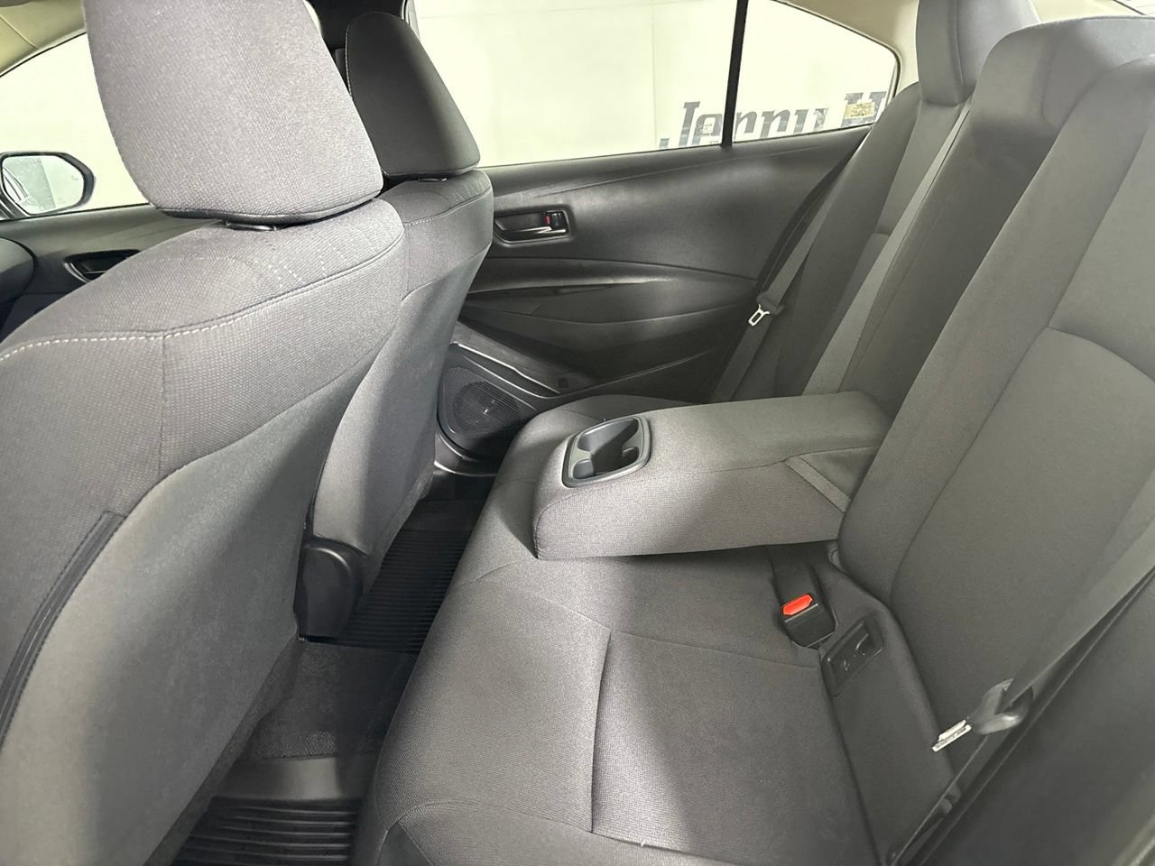 Used 2026 Toyota Corolla LE FWD image 22