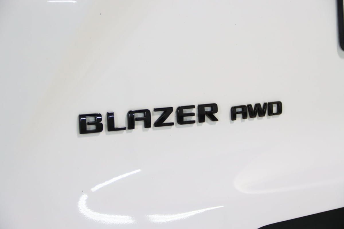 Used 2022 Chevrolet Blazer LT w/ Sound & Technology Package AWD/4WD image 7