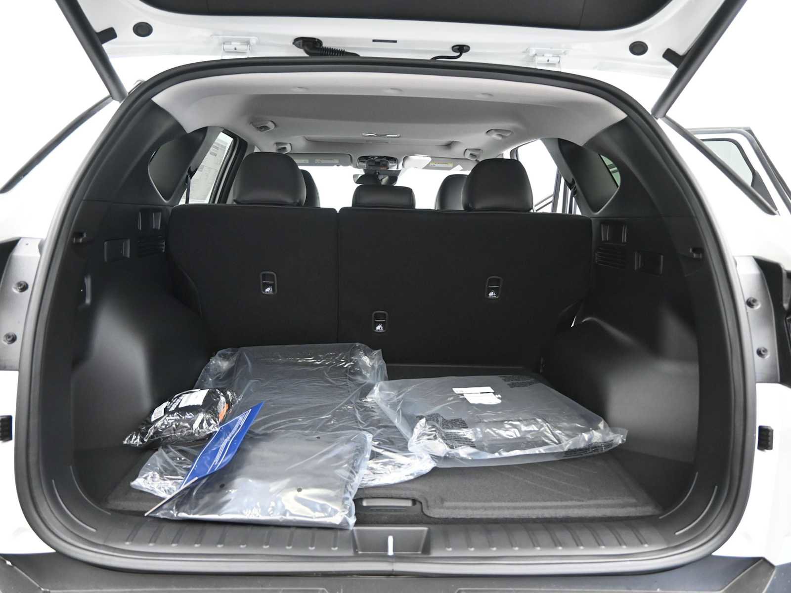 New 2026 Hyundai Tucson SEL image 13