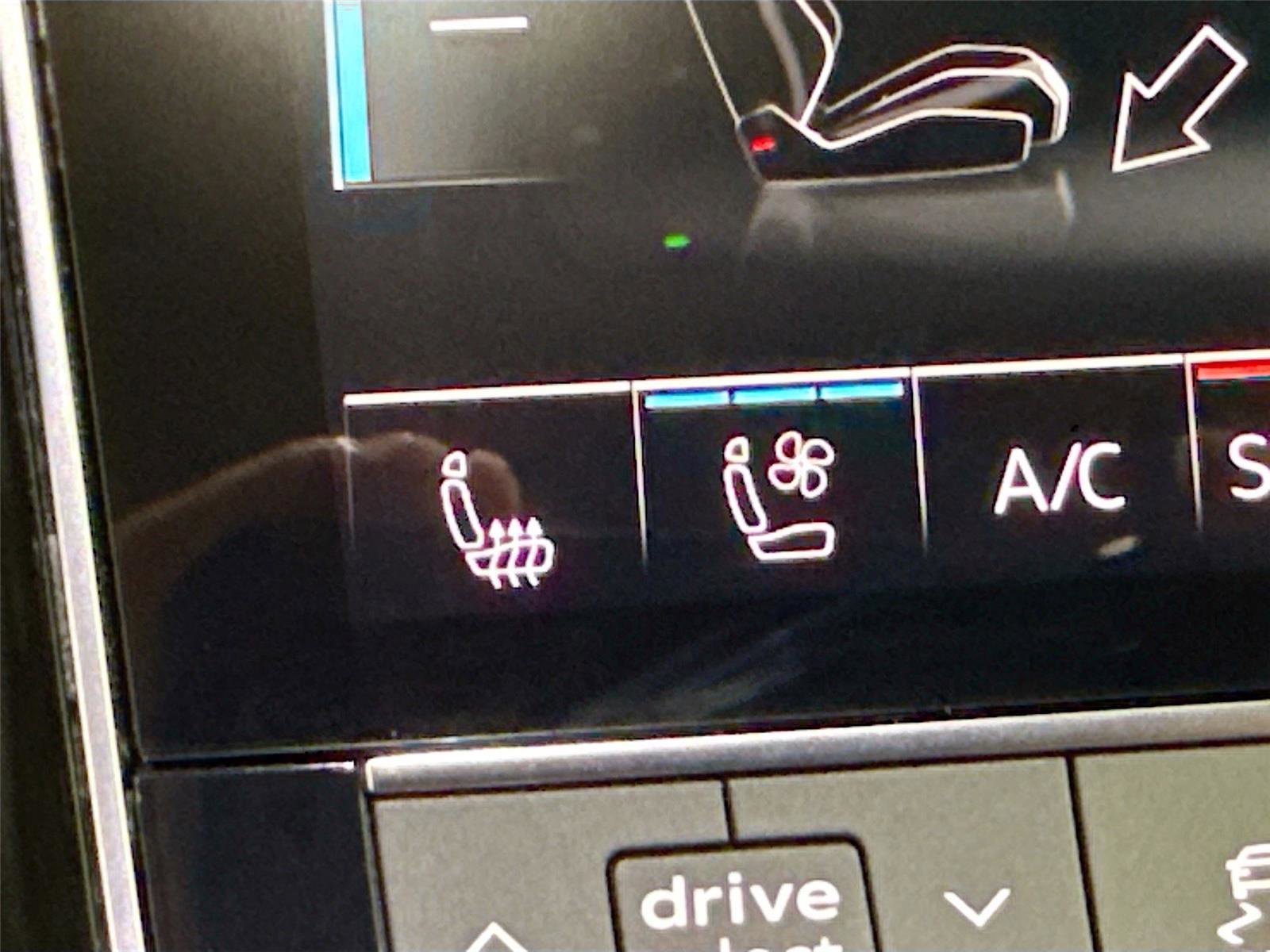 Certified 2023 Audi Q8 Premium Plus w/ Premium Plus Package image 21