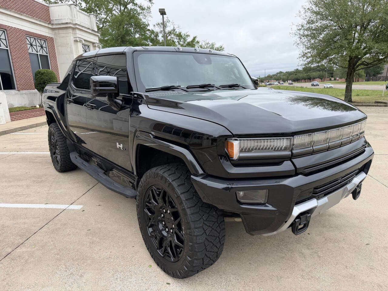 Used 2025 GMC Hummer EV 2X AWD/4WD image 13