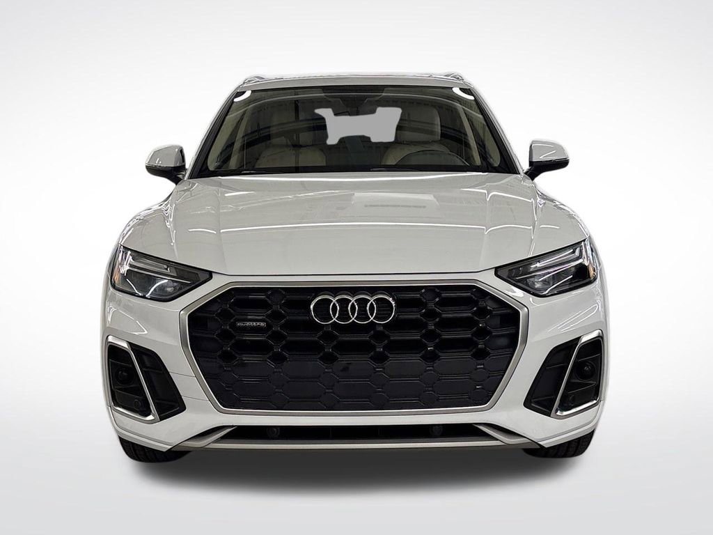 Certified 2023 Audi Q5 2.0T Premium w/ Convenience Package image 8