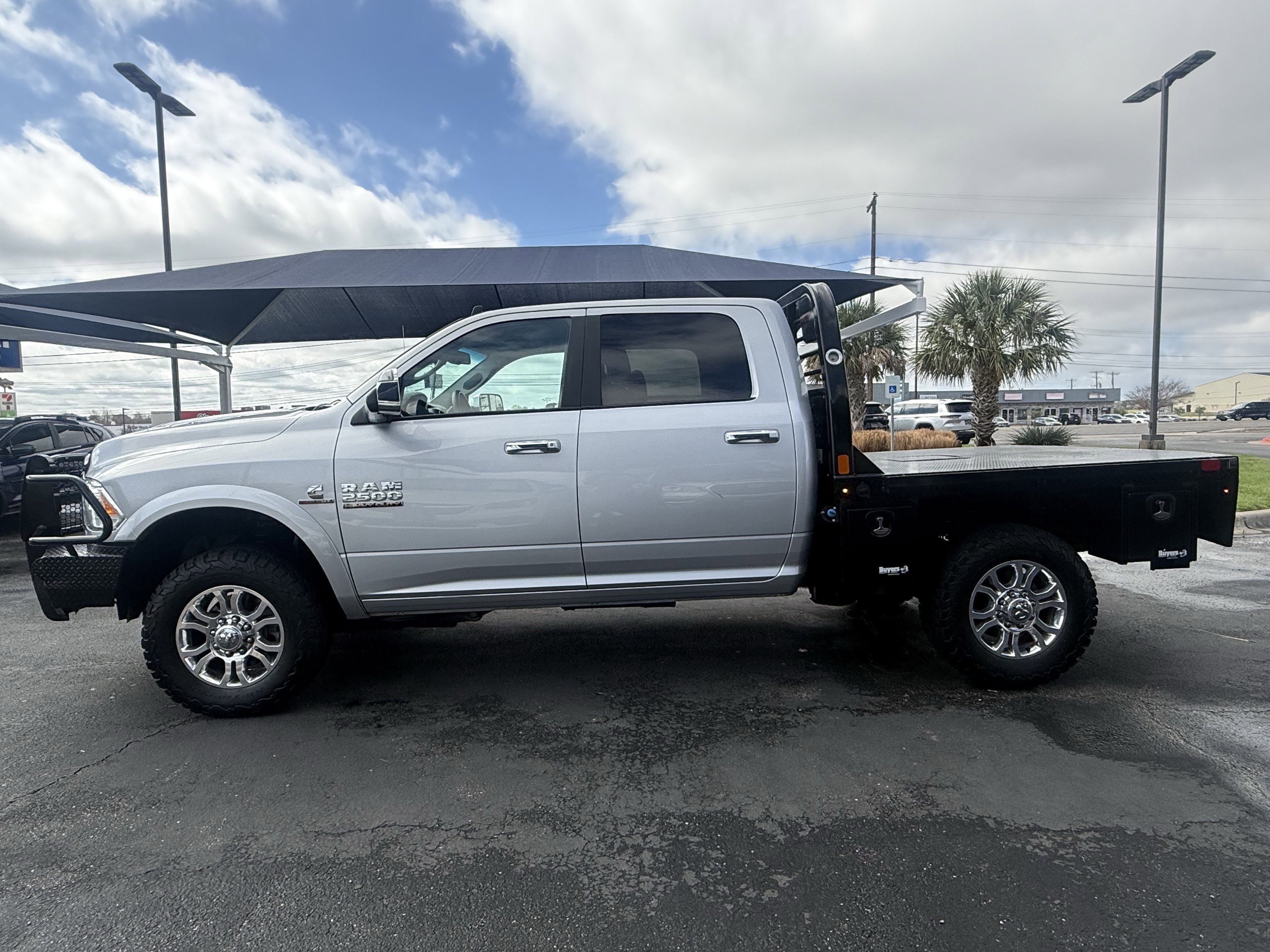 Used 2017 RAM 2500 Laramie image 4