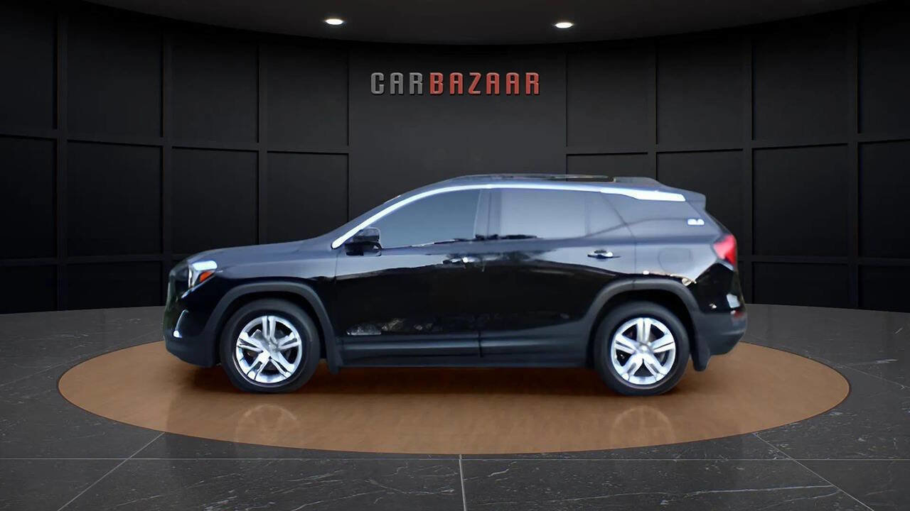 Used 2018 GMC Terrain SLE w/ Driver Convenience Package image 13