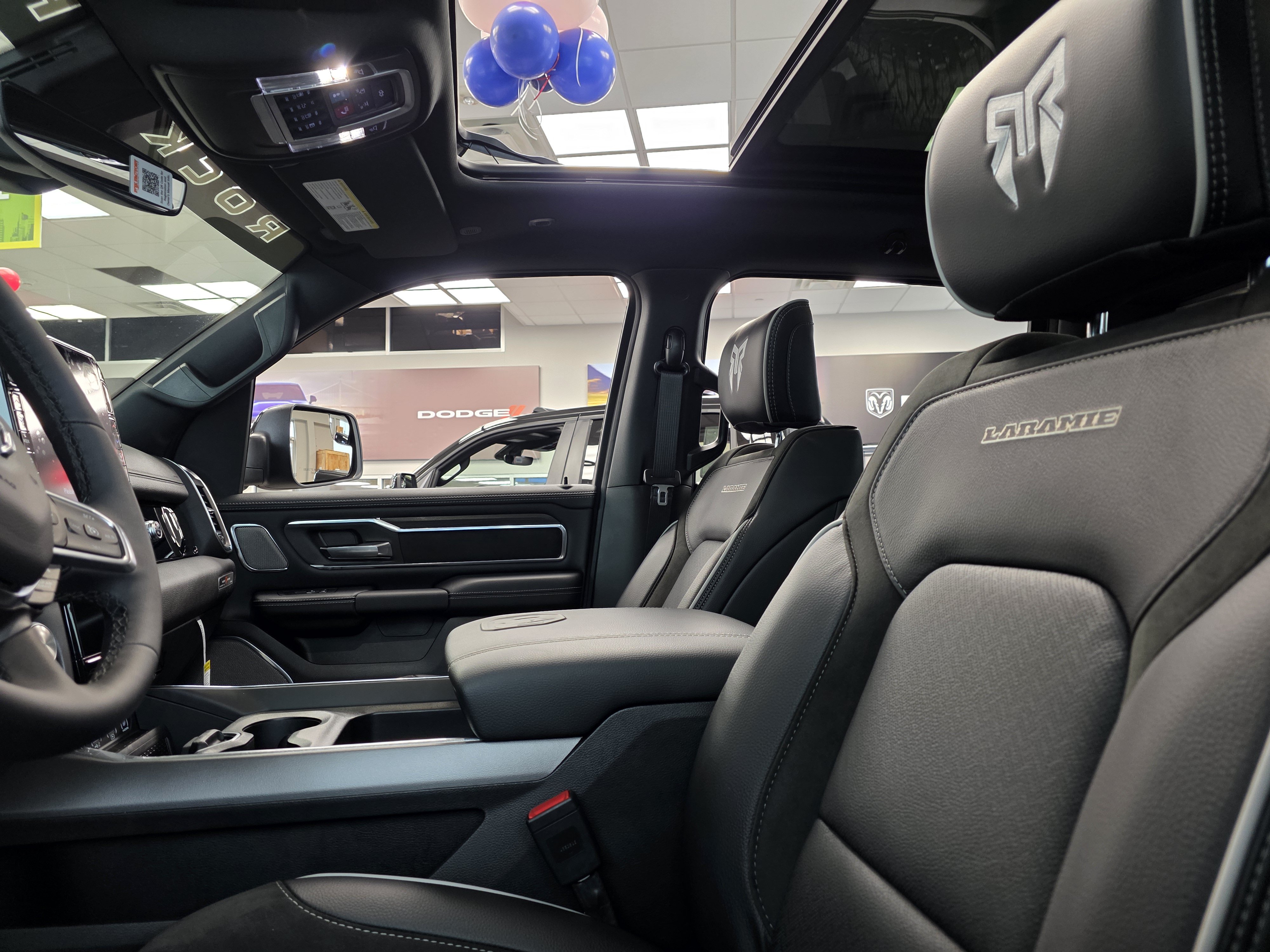 New 2026 RAM 1500 Laramie w/ Night Edition AWD/4WD image 17