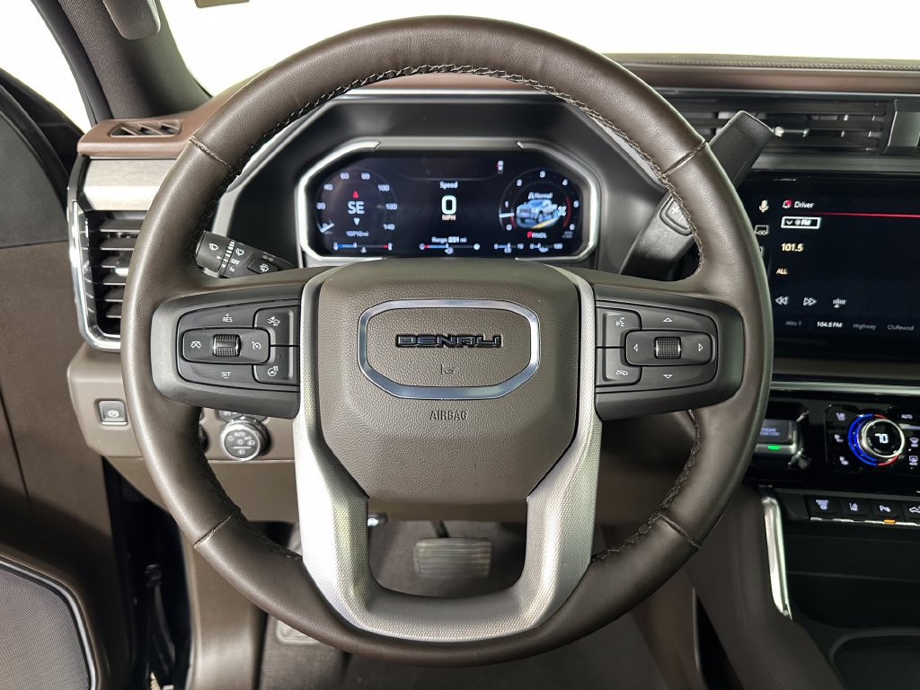 Used 2026 GMC Sierra 2500 Denali w/ Denali Reserve Package AWD/4WD image 12