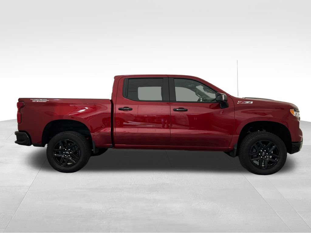 Used 2026 Chevrolet Silverado 1500 LT Trail Boss w/ LT Trail Boss Premium Package AWD/4WD image 7