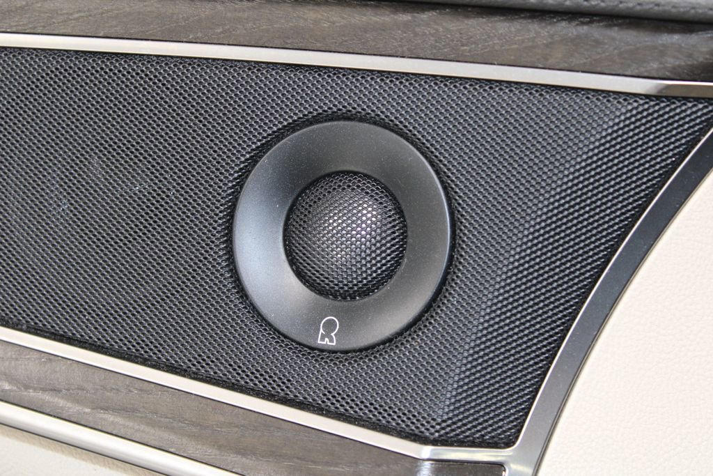 Used 2020 Lincoln Nautilus Reserve w/ Equipment Group 201A image 27