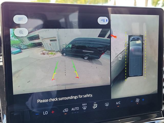 Used 2023 Ford Transit 350 XLT image 15