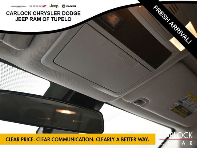 Used 2021 Toyota Tacoma SR5 w/ SR5 Appearance Package (SM) image 22