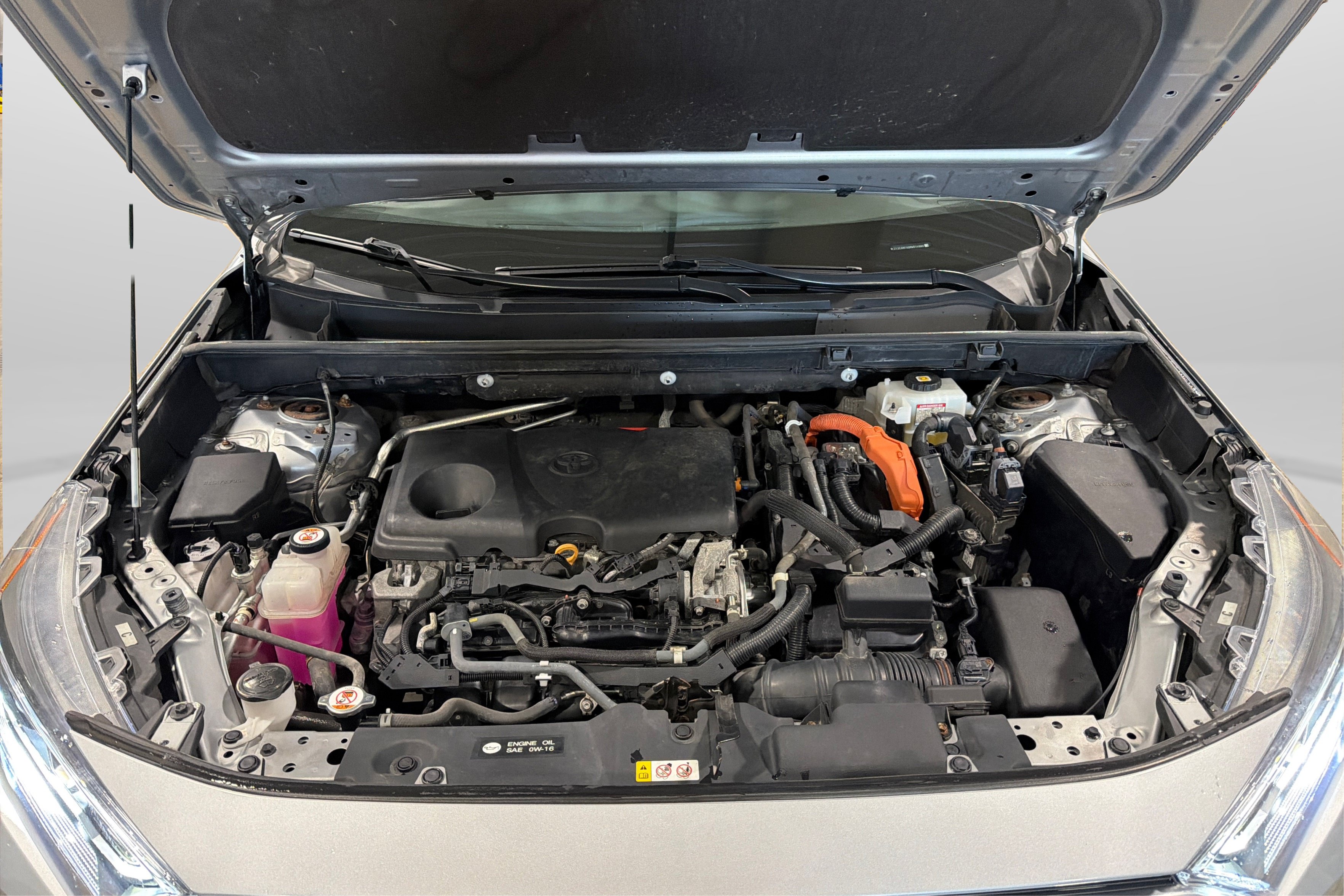 Used 2021 Toyota RAV4 XSE AWD/4WD image 11
