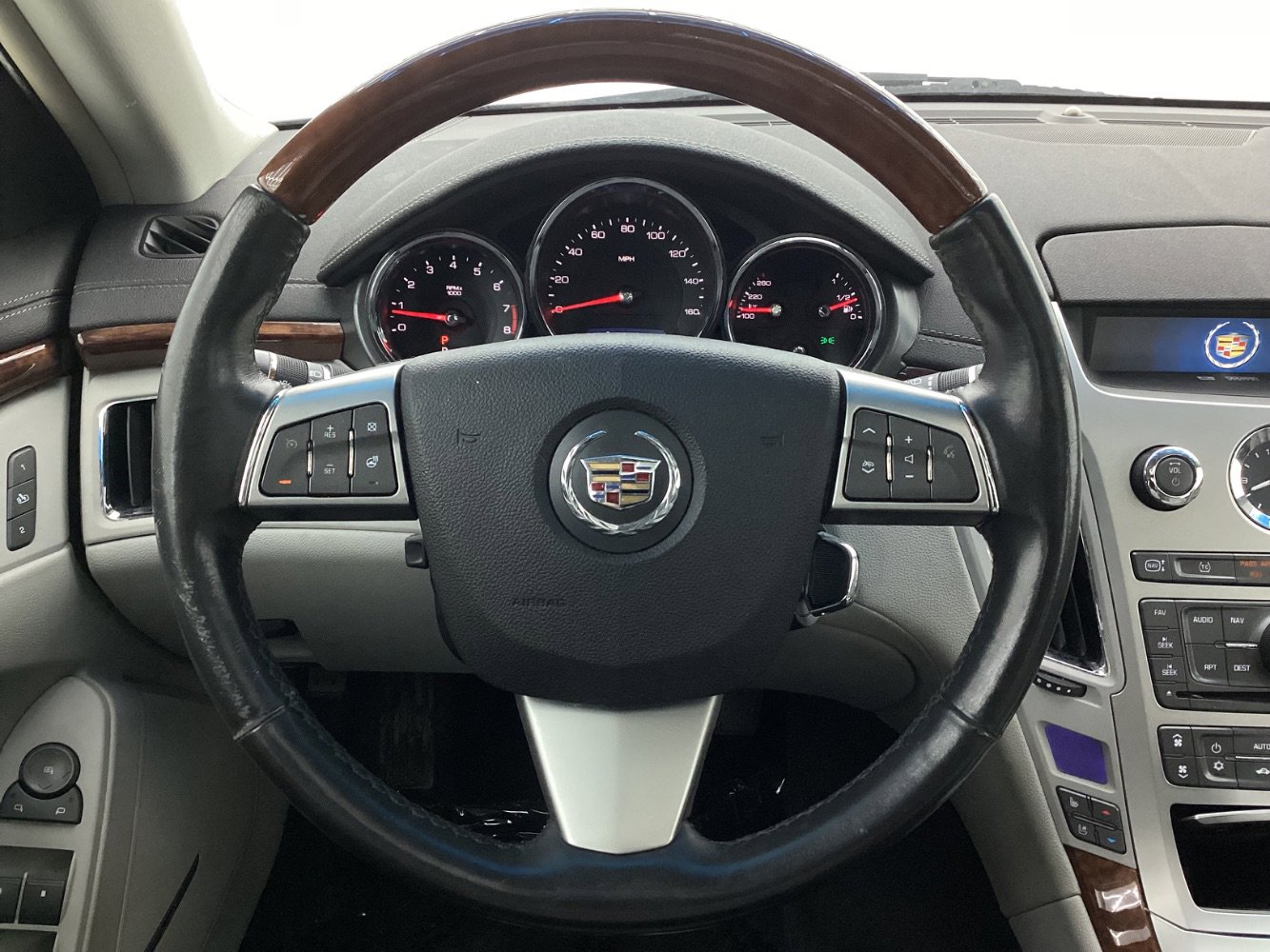 Used 2011 Cadillac CTS Premium image 30