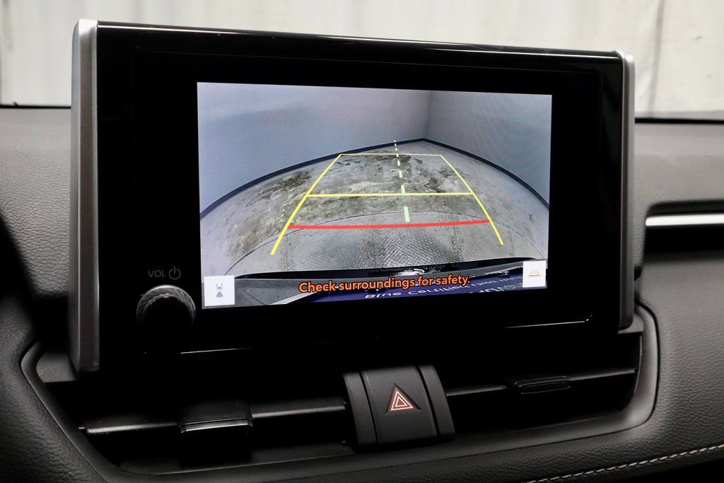 Used 2025 Toyota RAV4 XLE image 2