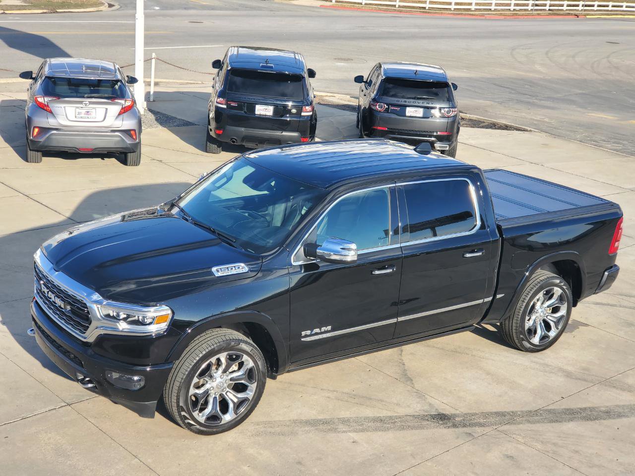 Used 2022 RAM 1500 Limited w/ Body-Colour Bumper Group image 50