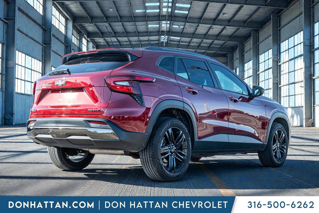 Used 2024 Chevrolet Trax ACTIV w/ Driver Confidence Package image 34