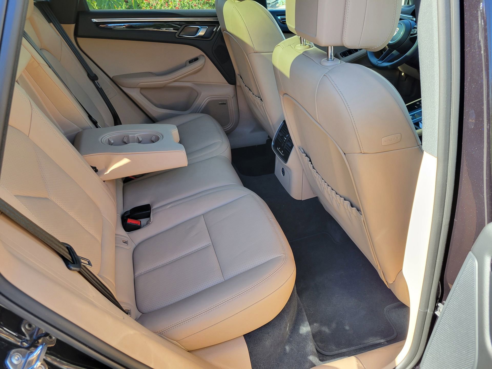 Used 2026 Porsche Macan image 30