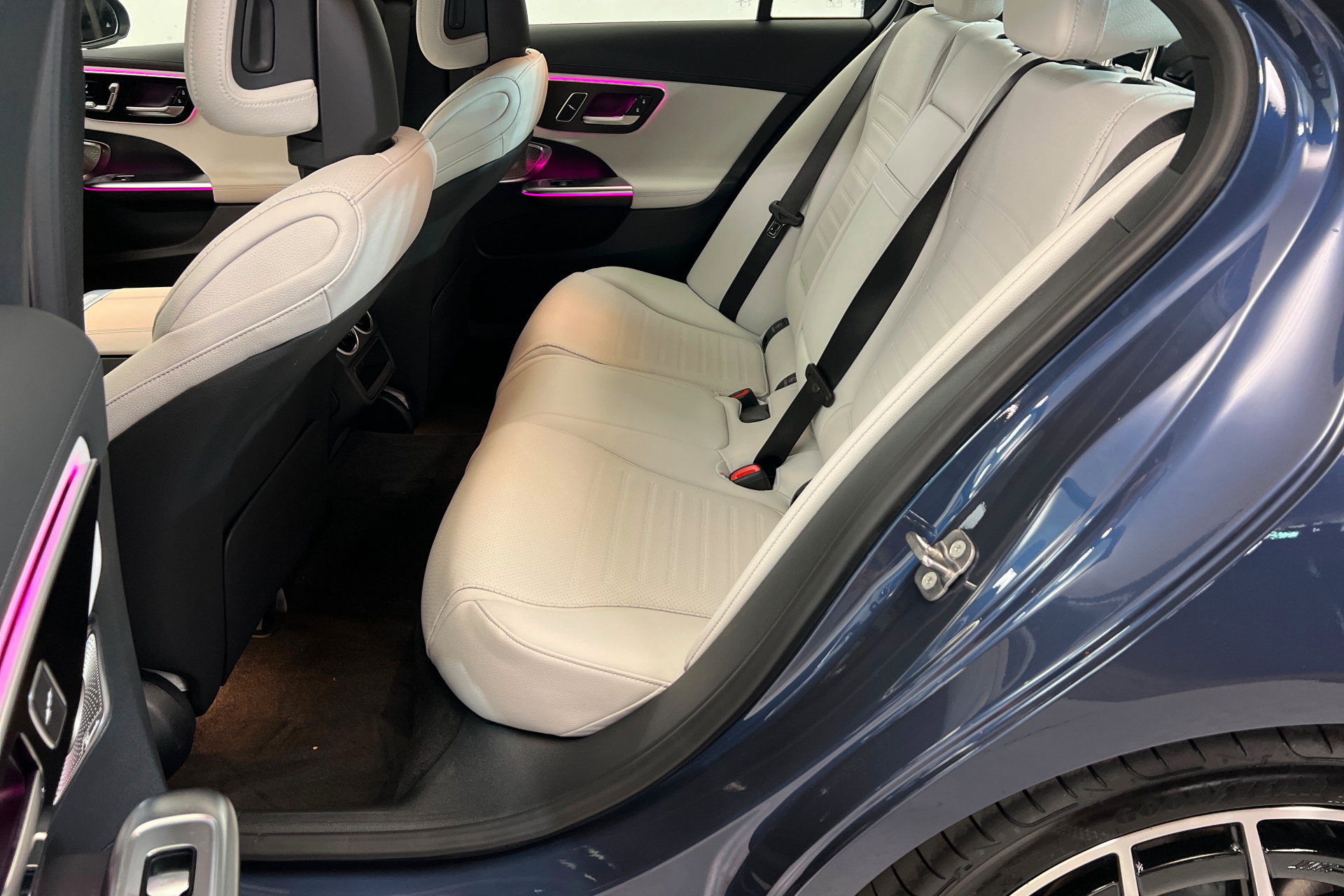 New 2026 Mercedes-Benz C 300 4MATIC Sedan image 22